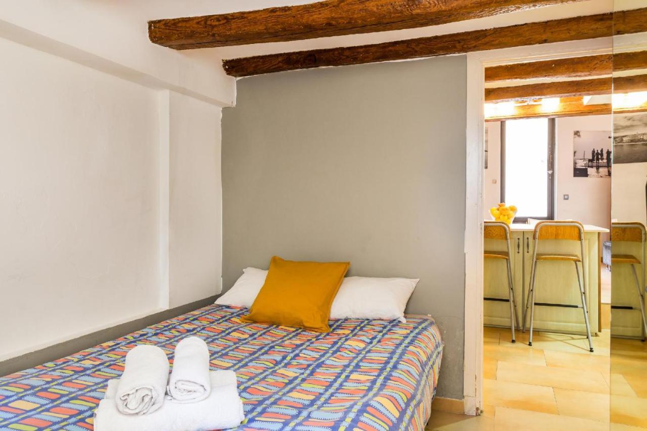 Fridays Flats Dreamy Duplex - Stylish Beach Loft 巴塞罗那 外观 照片